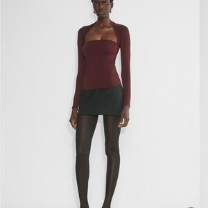 Aritzia Contour Flourish Longsleeve